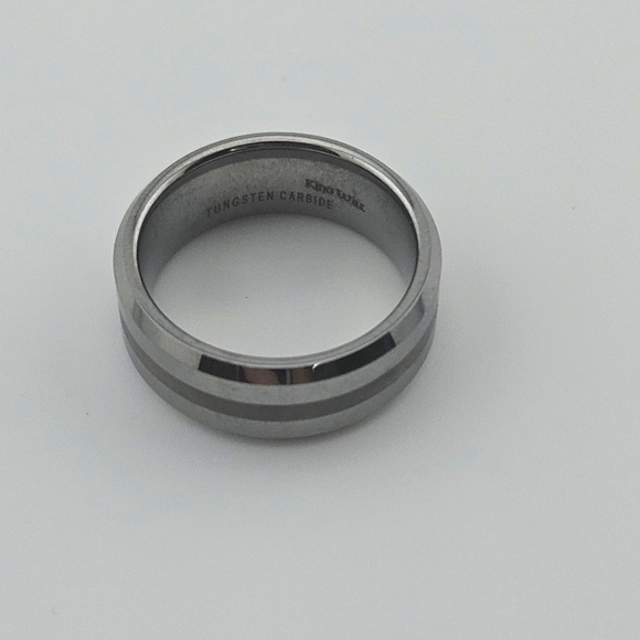 King Will Tungsten Carbide Ring 7.5-8 - Picture 3 of 6